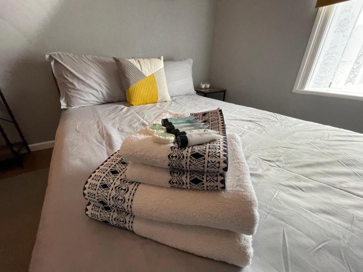 Westend Holiday Room 4 Brecon Extérieur photo